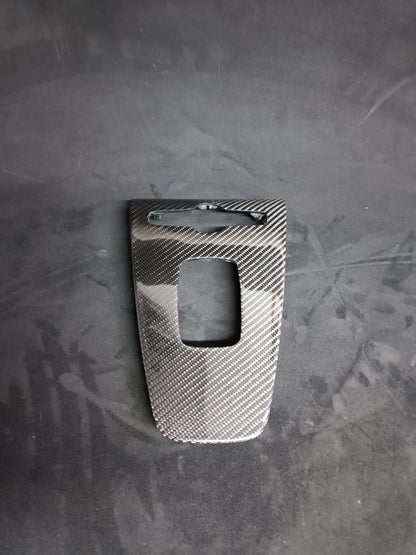 Polestar 2 carbon fiber center console